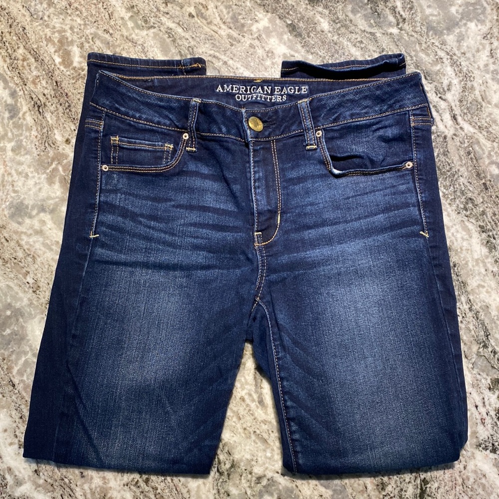American Eagle Skinny Jeans Size 10 short